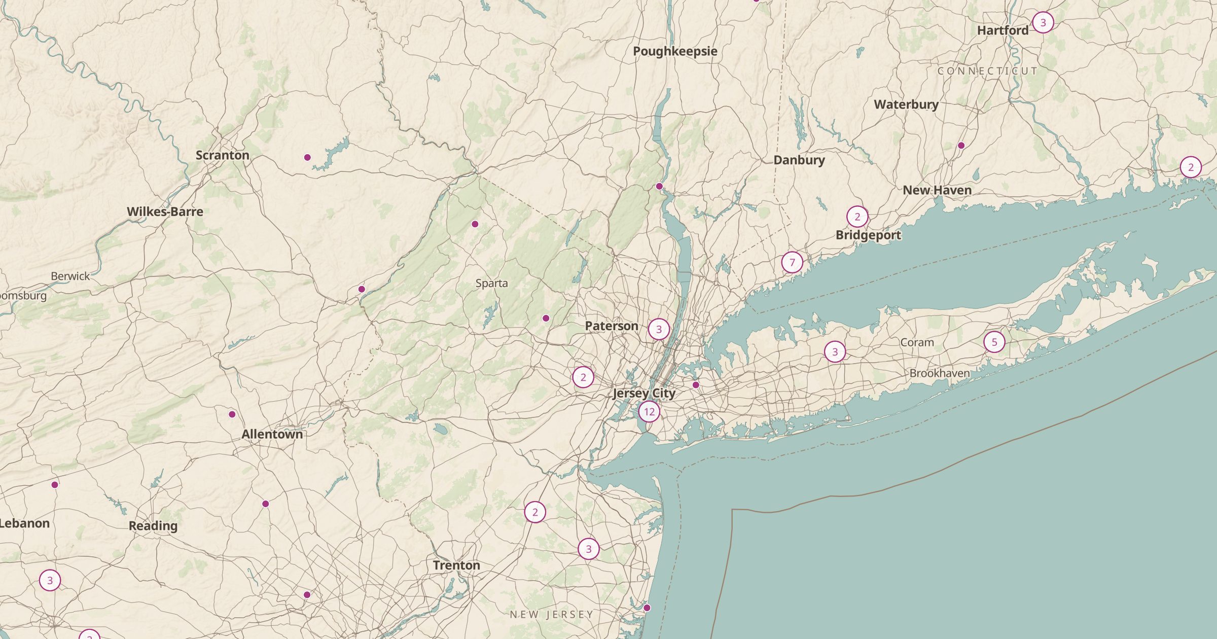 Map of New York and New Jersey with the Zoos & Aquariums (OSM) layer turned on in Bottomless Maps